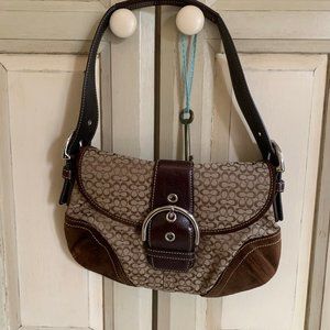 coach signature shoulder bag with buckle